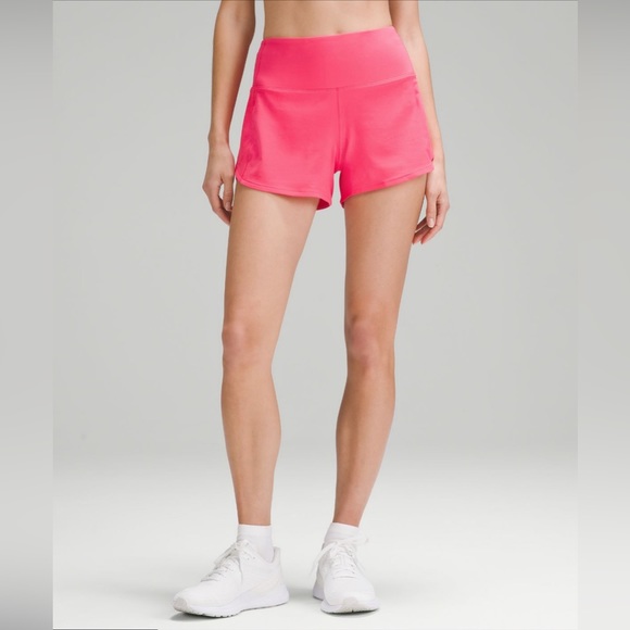 NWT Lululemon lip gloss Pink Speed Up High Rise Lined 4” Short Size 4 - Picture 1 of 6